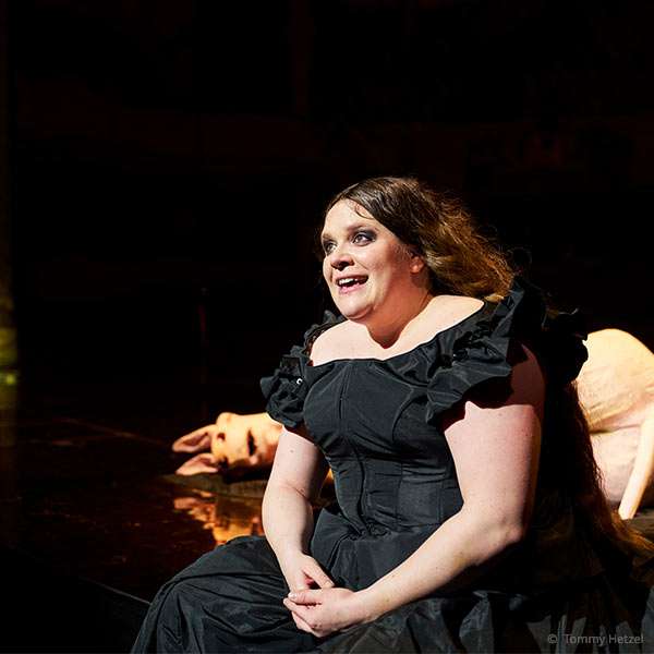 BSin - Steffi Reinsperger - Elisabeth