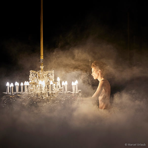 Julia Riedler als Else in „Fräulein Else“