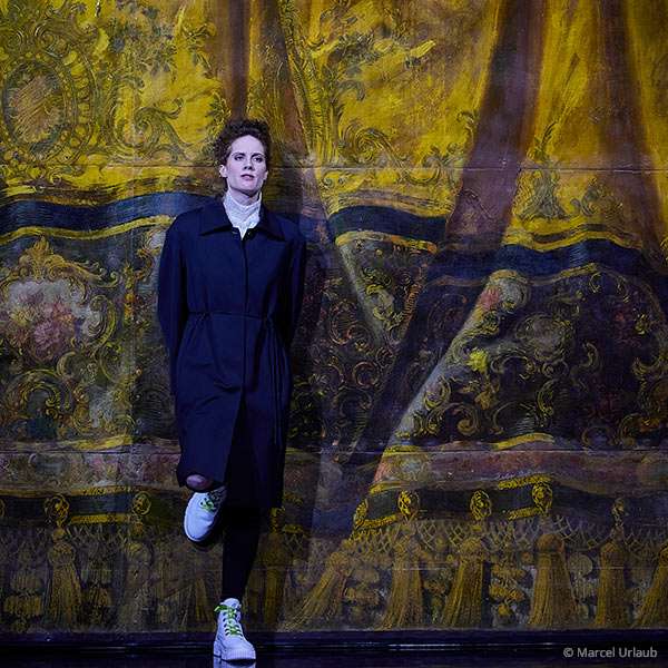 © Marcel Urlaub - Julia Riedler als Else in „Fräulein Else“ BSin - Julia Riedler