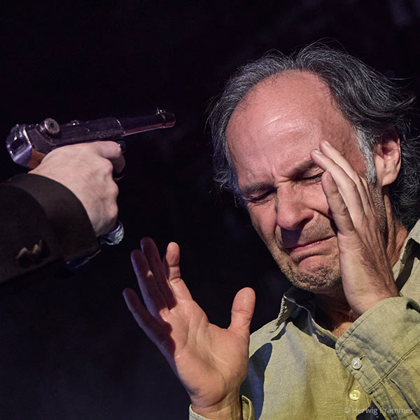 Christan Higer als Karl Anton Winter in „Die Flucht“