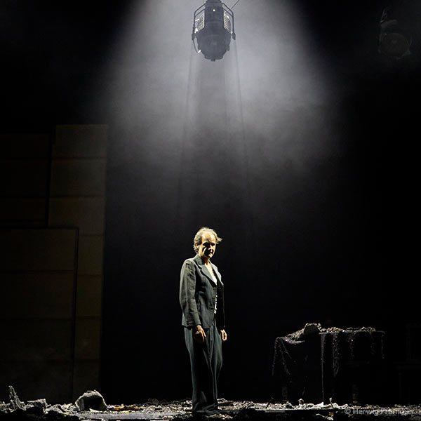 Christan Higer als Karl Anton Winter in „Die Flucht“