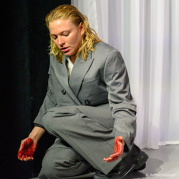 Pauline Gro&szlig;mann als Gabriel in &bdquo;Gabriel&ldquo;