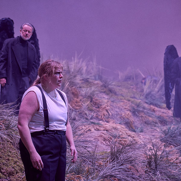 Philipp Stölzl, Franziska Harm (Bühne) und Michael Hofer (Licht) für „Liliom“