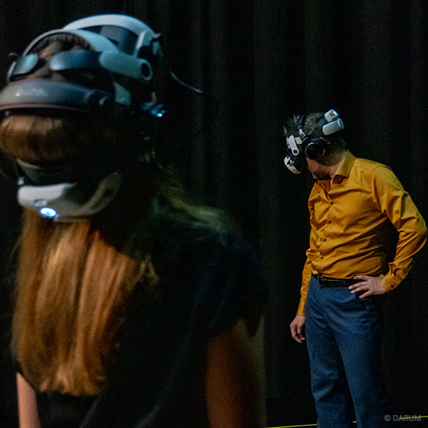 „[EOL]. End of Life –Eine virtuelle Ruinenlandschaft“, performative Installation in Virtual Realityvon DARUM (Victoria Halper und Kai Krösche