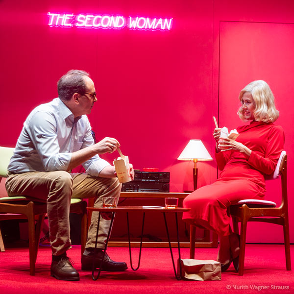 „The Second Woman“ von Nat Randall und Anna Breckon