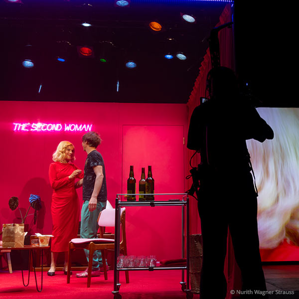 „The Second Woman“ von Nat Randall und Anna Breckon