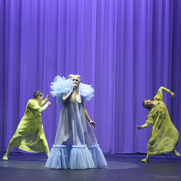 „The Broken Circle“ von Johan Heldenbergh und Mieke Dobbels, Inszenierung Sara Ostertag