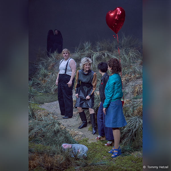 Stefanie Reinsperger als Liliom