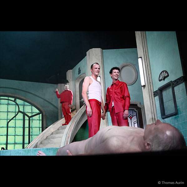 DE -  double Serpent