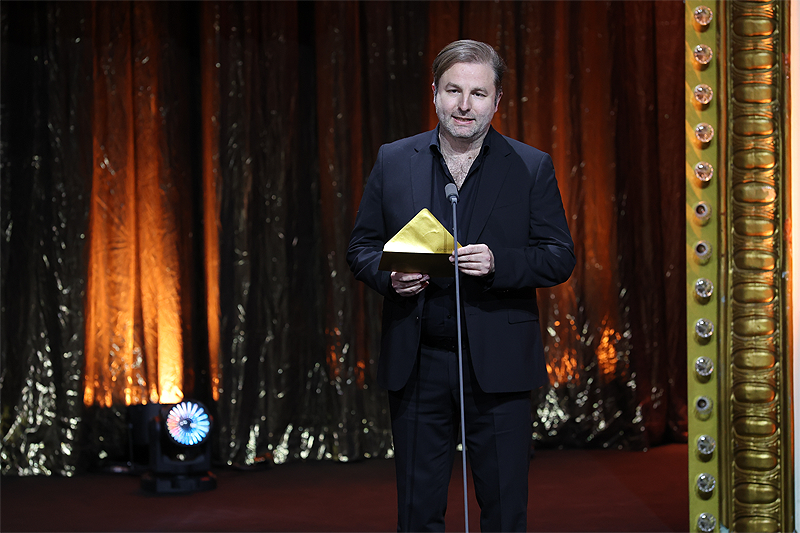 251123katharinaschiffl-6391