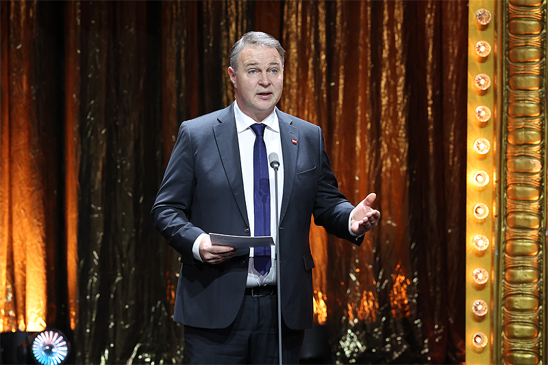 251123katharinaschiffl-6249