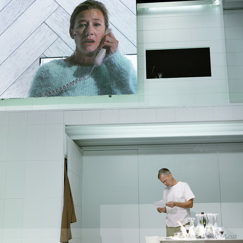 Sebastian Rudolph als Georges in &bdquo;Cach&eacute;&ldquo;