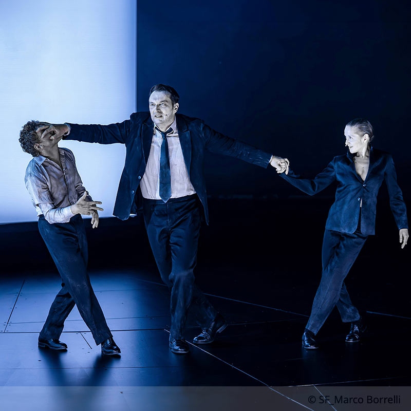 Valery Tscheplanowa als Mephistopheles in &bdquo;Faust I&ldquo;