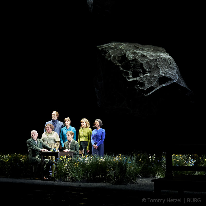 Sabine Haupt in &bdquo;Der irrende Planet&ldquo;