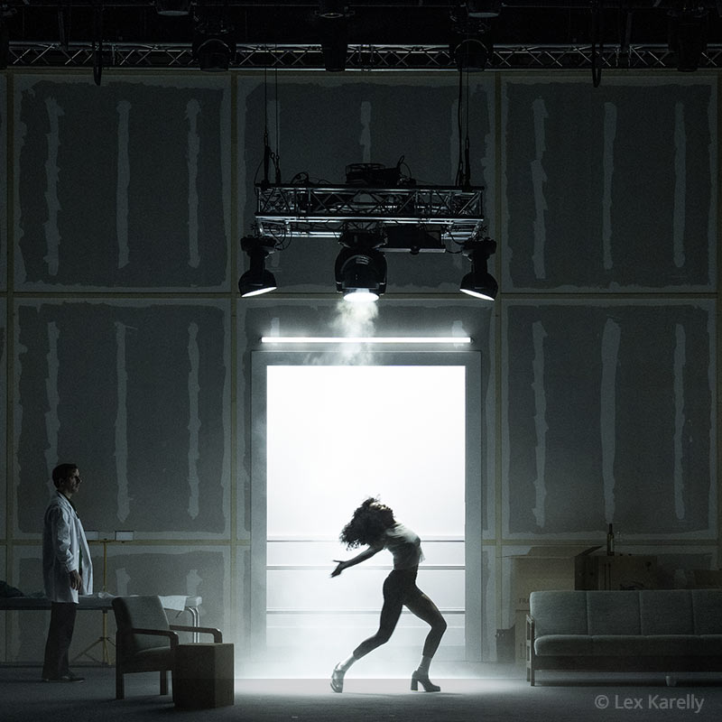 Otiti Engelhardt als Stella in &bdquo;Wir t&ouml;ten Stella&ldquo;
