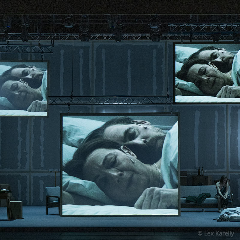 Otiti Engelhardt als Stella in &bdquo;Wir t&ouml;ten Stella&ldquo;