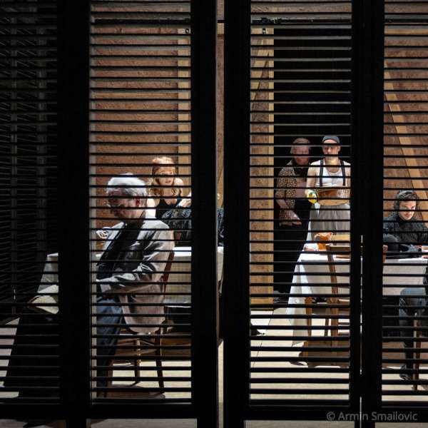 © Armin Smailovic - Catarina oder Von der Schönheit, Faschisten zu töten“, Inszenierung Mateja Koležnik DE - Catarina