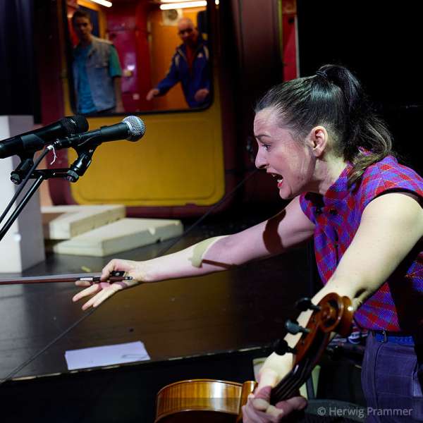 © Herwig Prammer - Jelena Popran (Live-Musik & Komposition) für „Radio Sarajevo“ M - Radio Sarajevo